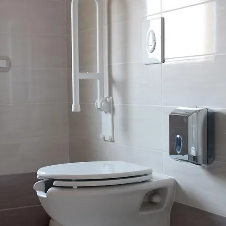 Venere Hotel 2*